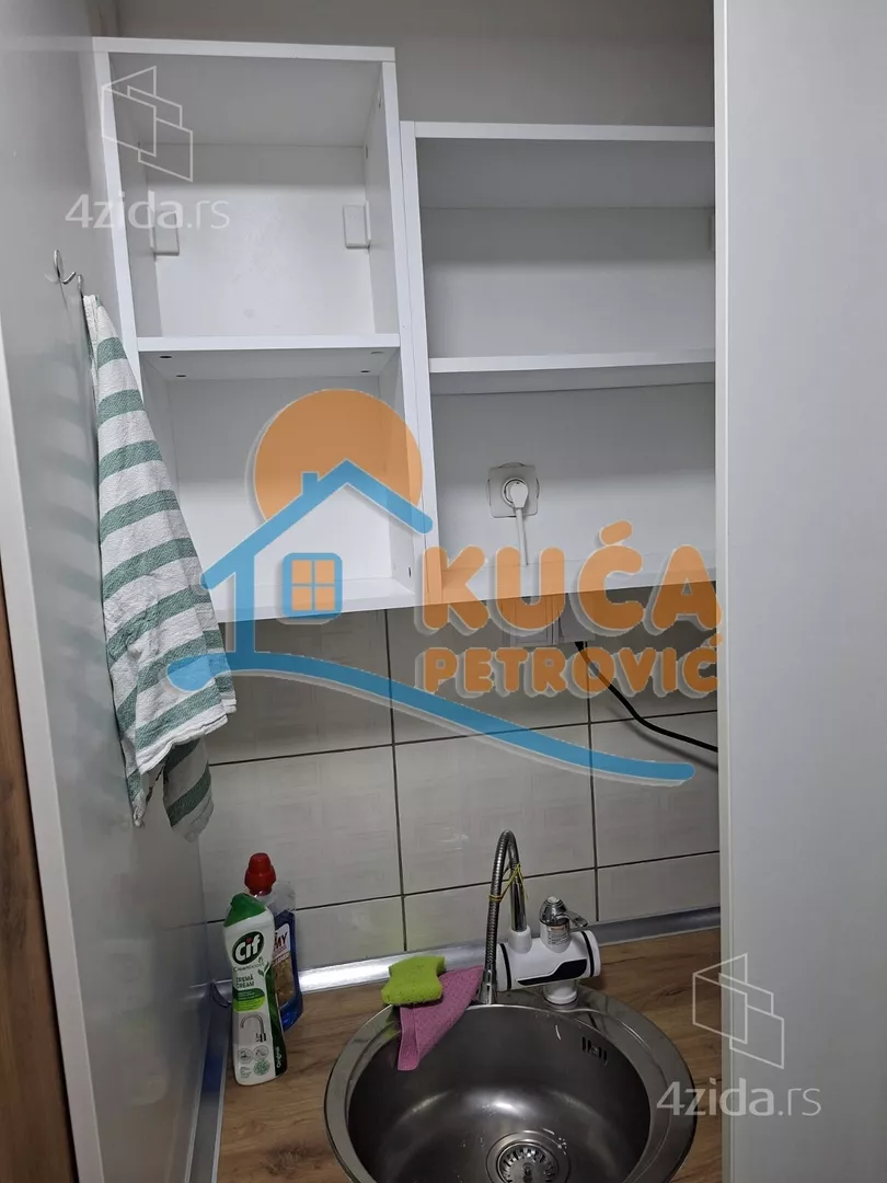 Garsonjera | 4zida