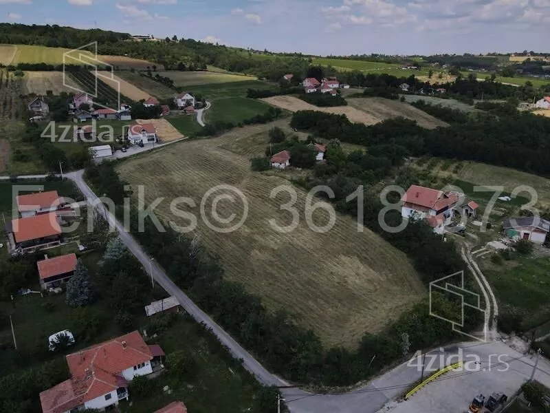 Plac | 4zida