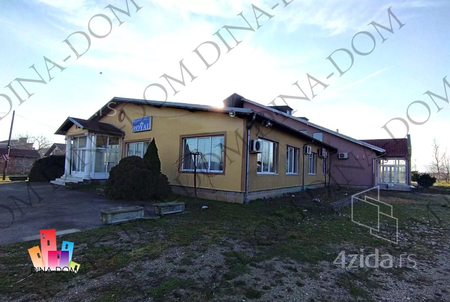 Poslovni prostor | 4zida