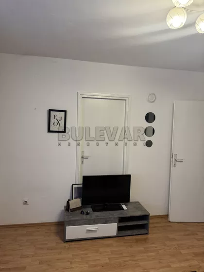 Crvenog krsta | 4zida.rs