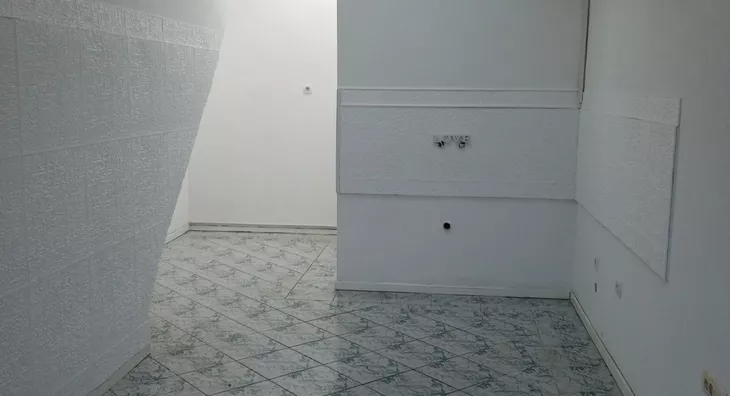 Lokal | 4zida