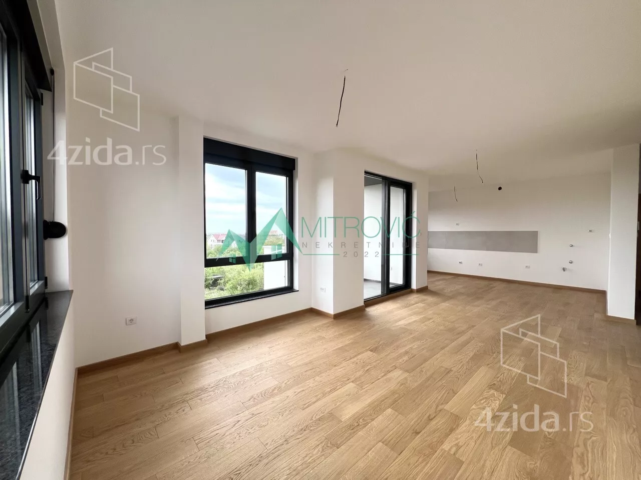 Petosoban stan | 4zida