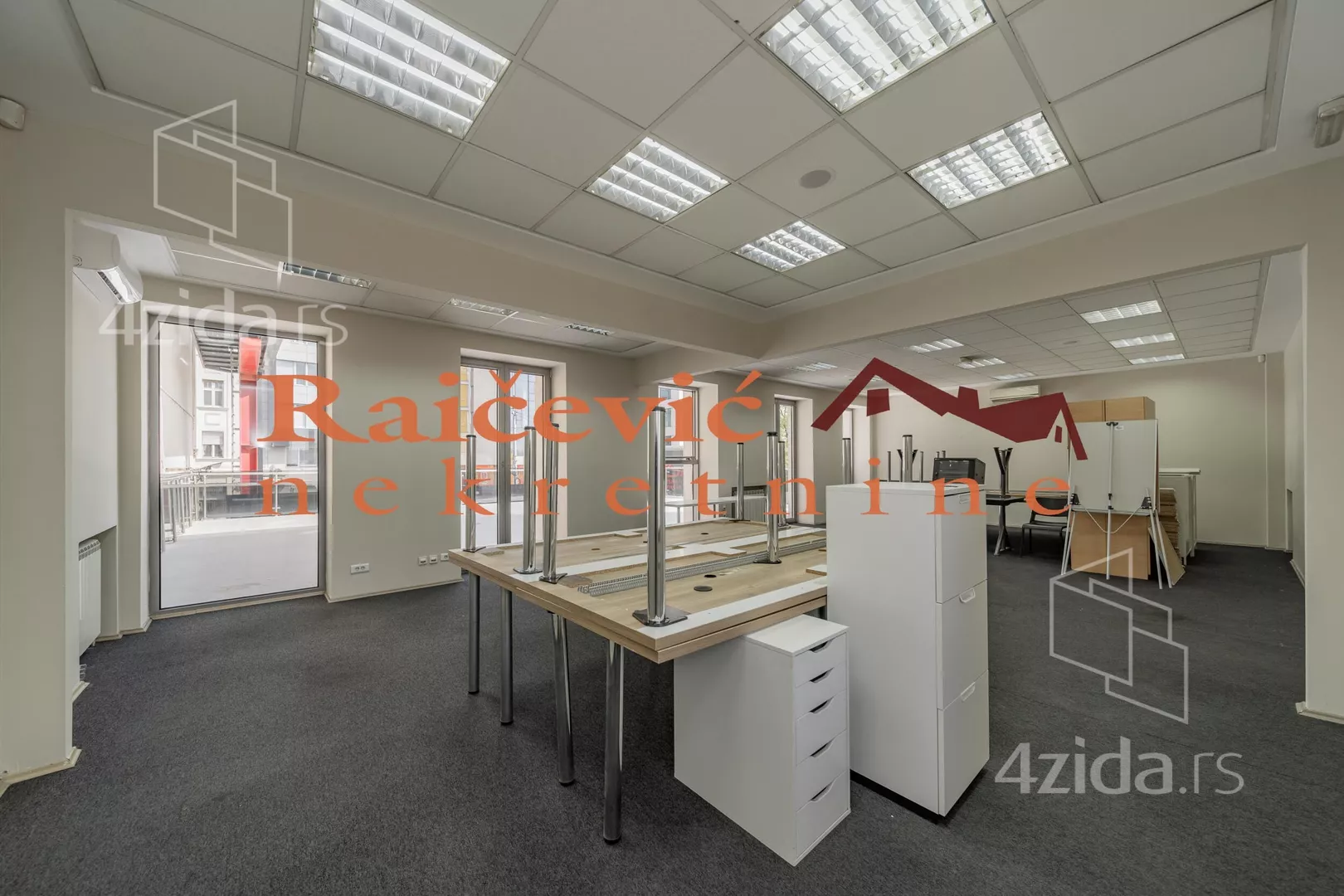 Poslovni prostor | 4zida