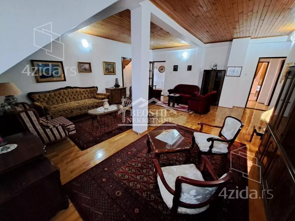 Kuća | 4zida