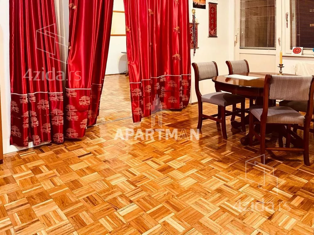 Troiposoban stan | 4zida