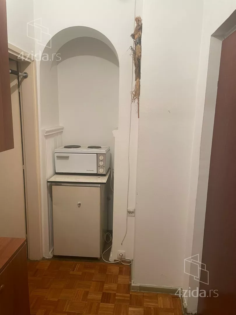 Garsonjera | 4zida