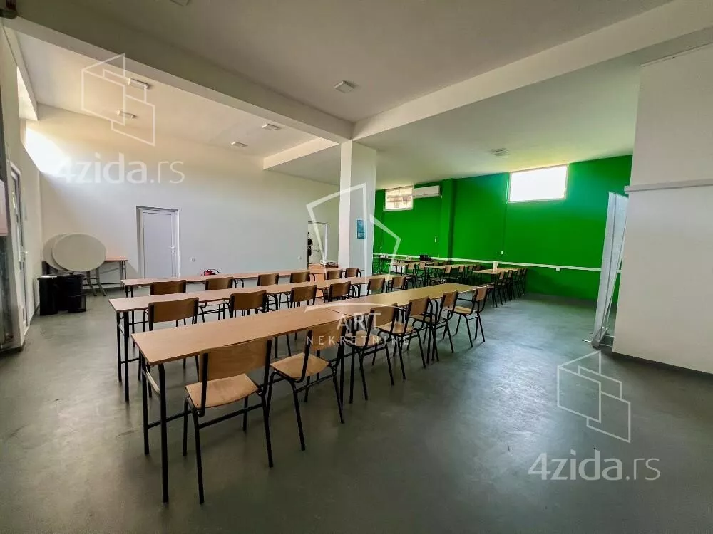 Poslovni prostor | 4zida