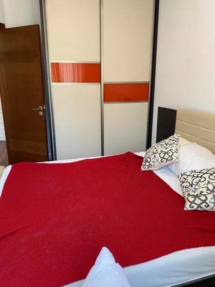 Crveni Krst Vračar | 4zida.rs