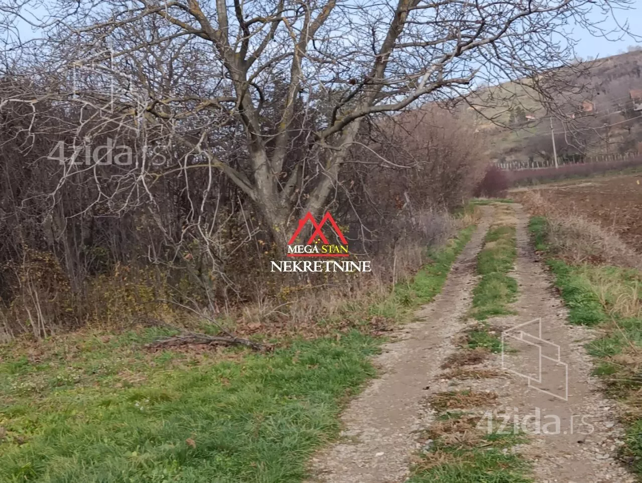 Poljoprivredno zemljište | 4zida