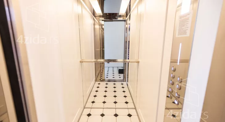 Petosoban stan | 4zida