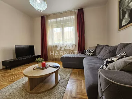 Petra Drapšina | 4zida.rs