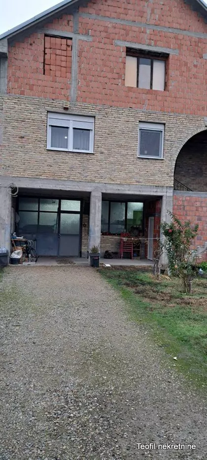 Bulevar Jovana Dučića | 4zida.rs