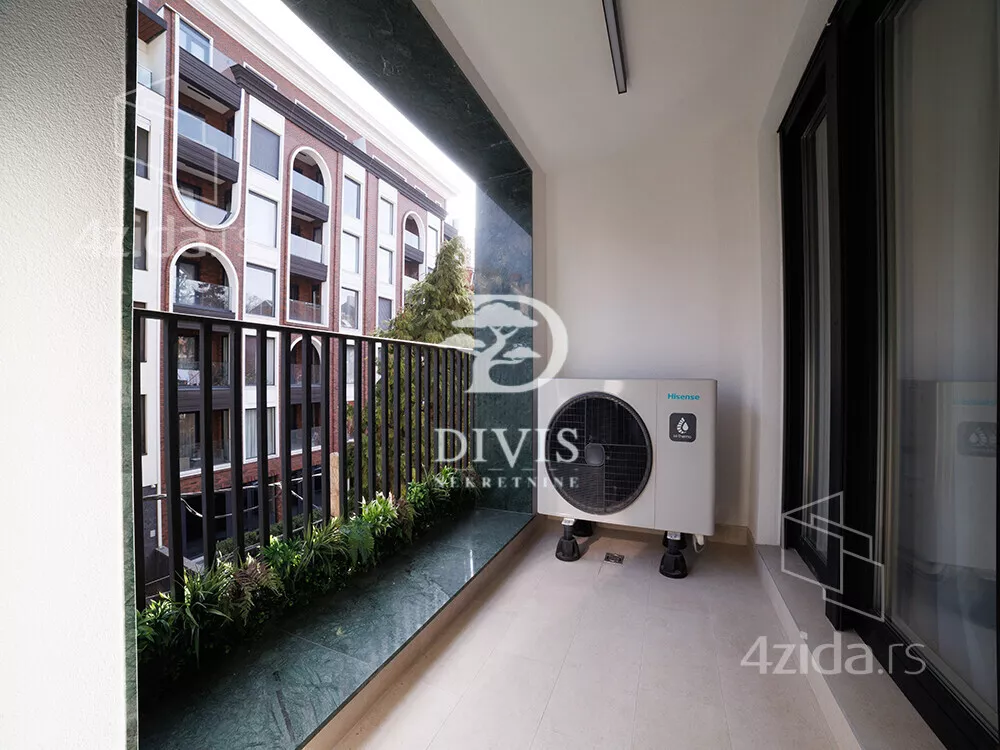 Troiposoban stan | 4zida