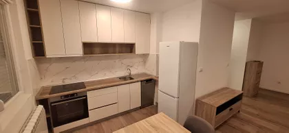 Žarka Vasiljevića 14A | 4zida.rs