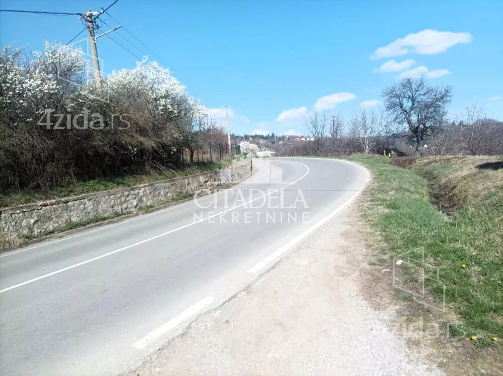 Građevinsko zemljište | 4zida