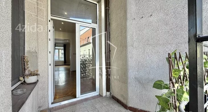 Četvoroiposoban stan | 4zida