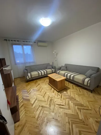 Banovo Brdo | 4zida.rs