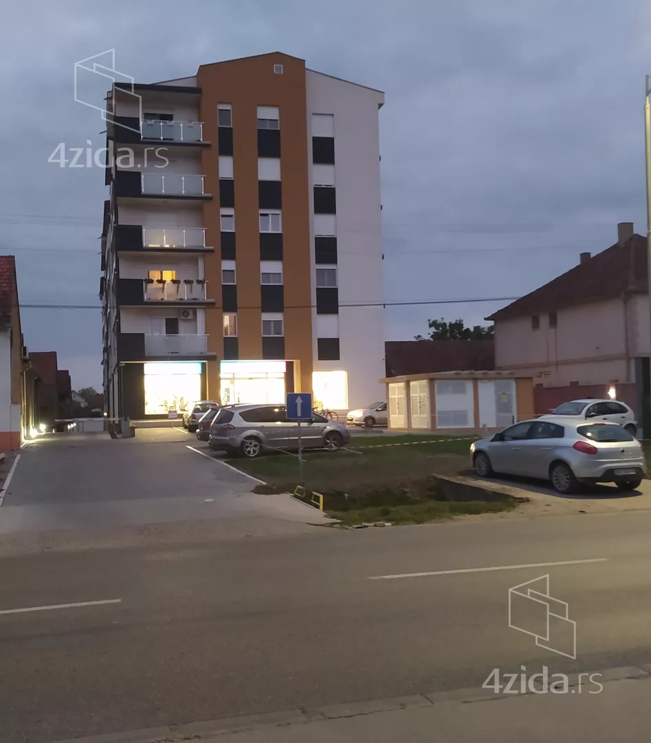 Garaža | 4zida