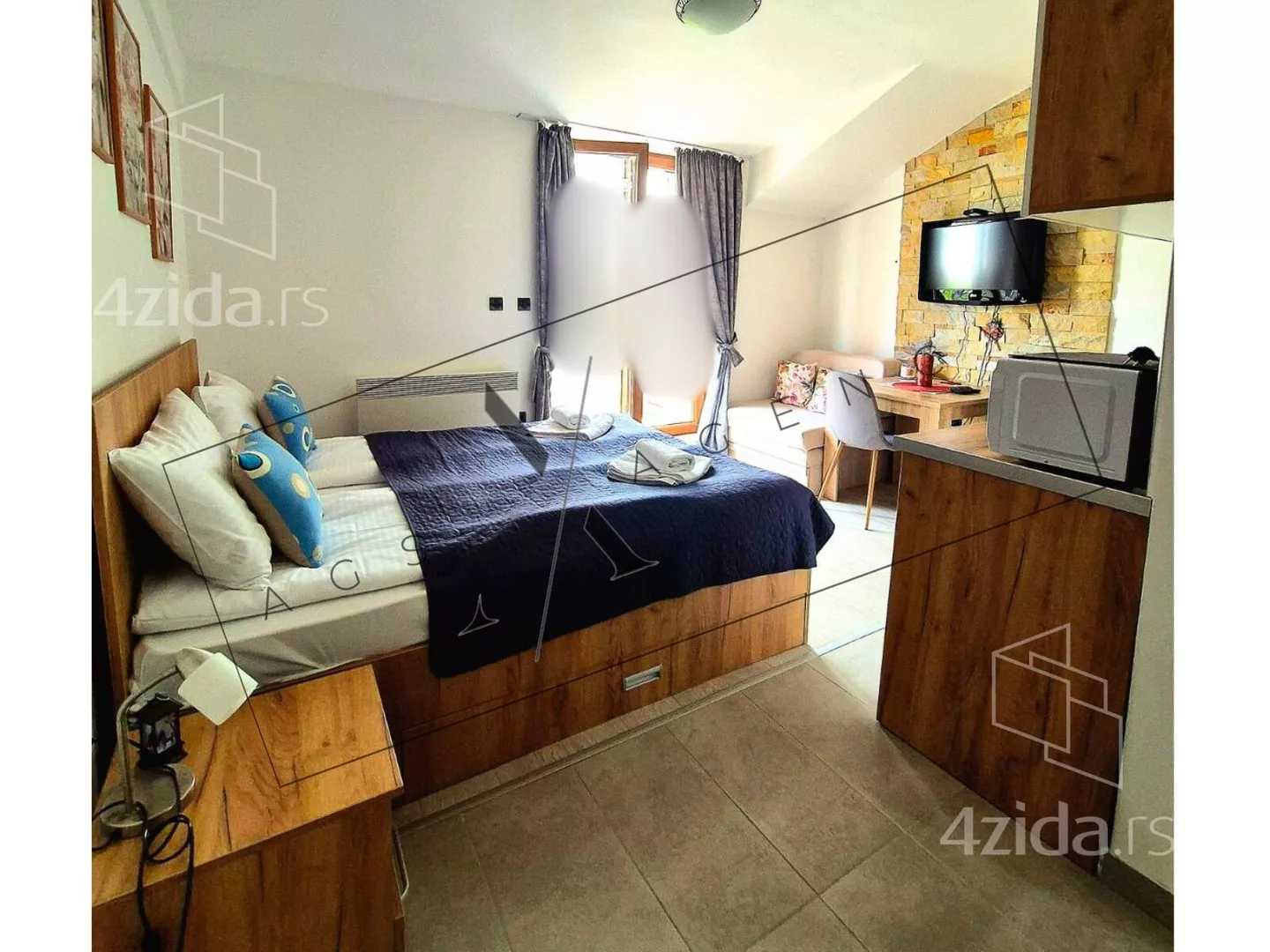 Garsonjera | 4zida