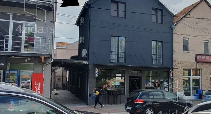 Poslovni prostor | 4zida