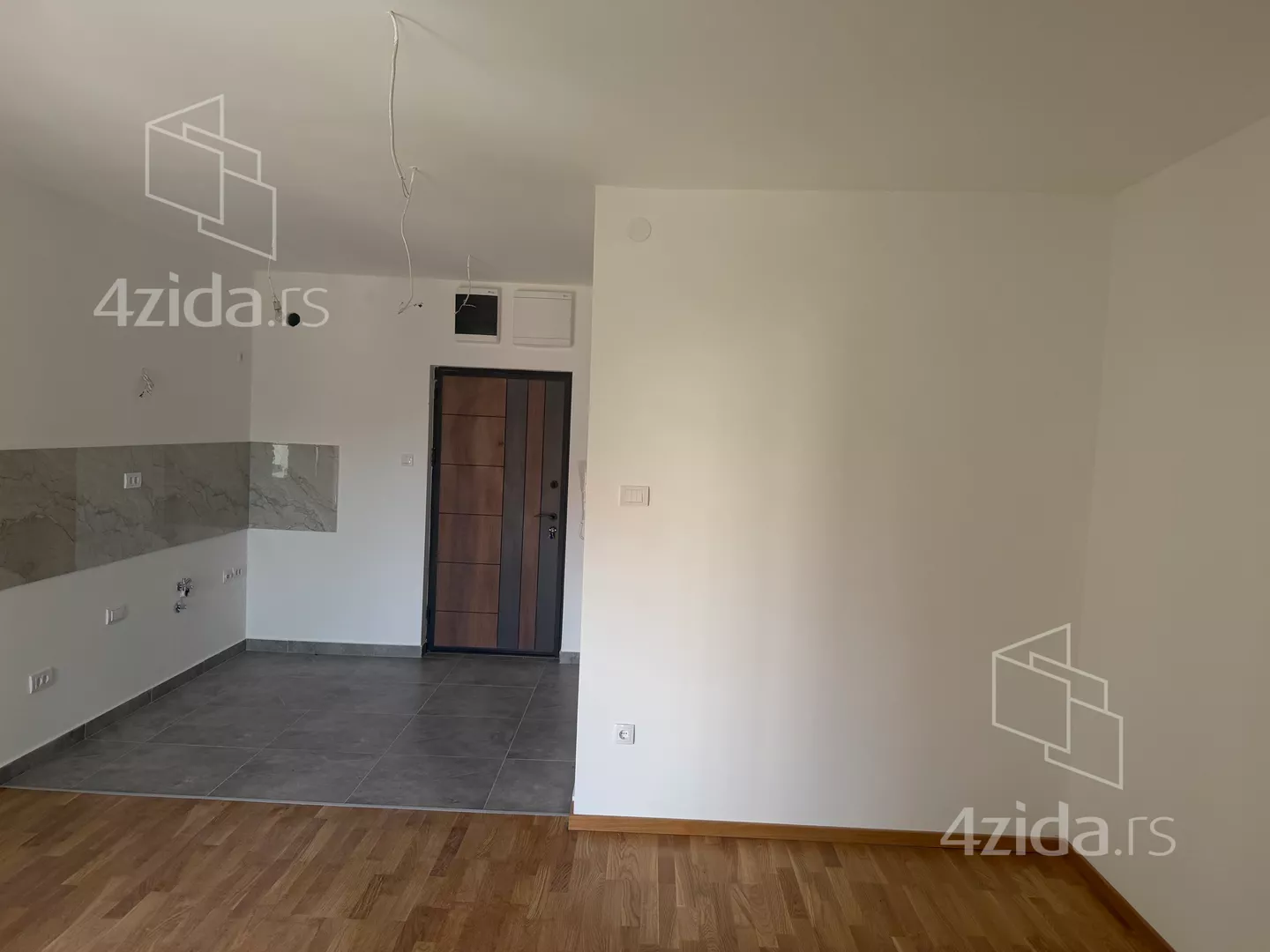 Garsonjera | 4zida