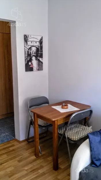 Garsonjera | 4zida