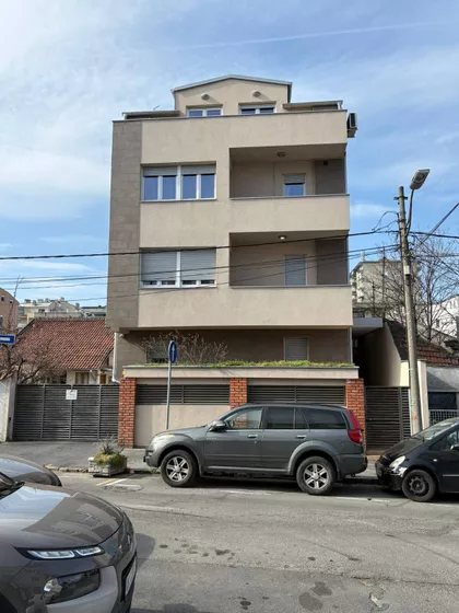 Slavujev Venac | 4zida.rs