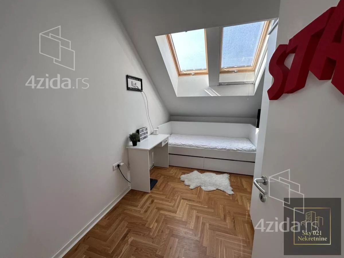 Četvorosoban stan | 4zida