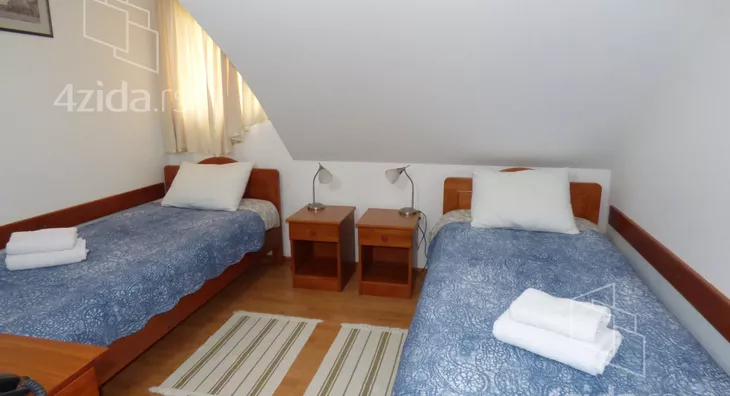 Turistički objekat | 4zida