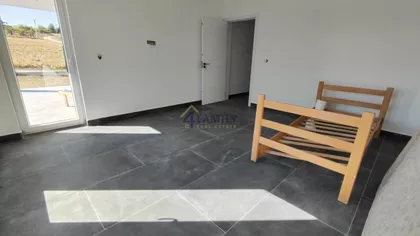 Nemenikuće | 4zida.rs