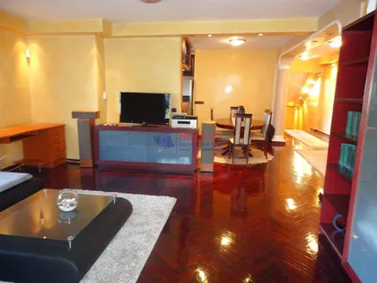 jovana marinovica | 4zida.rs