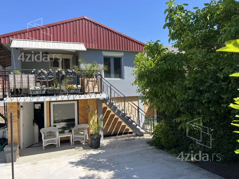 Kuća | 4zida