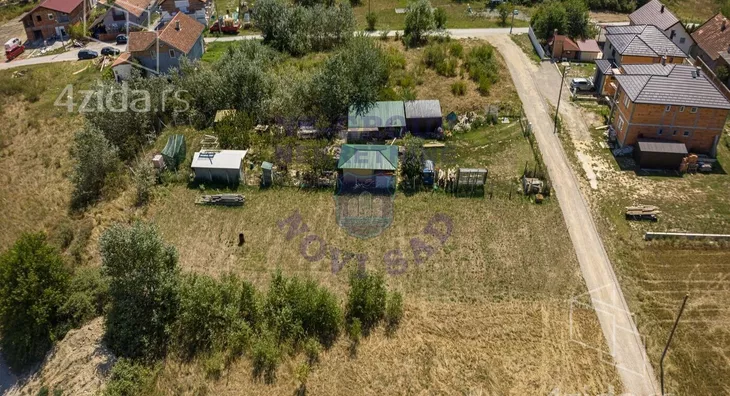 Građevinsko zemljište | 4zida