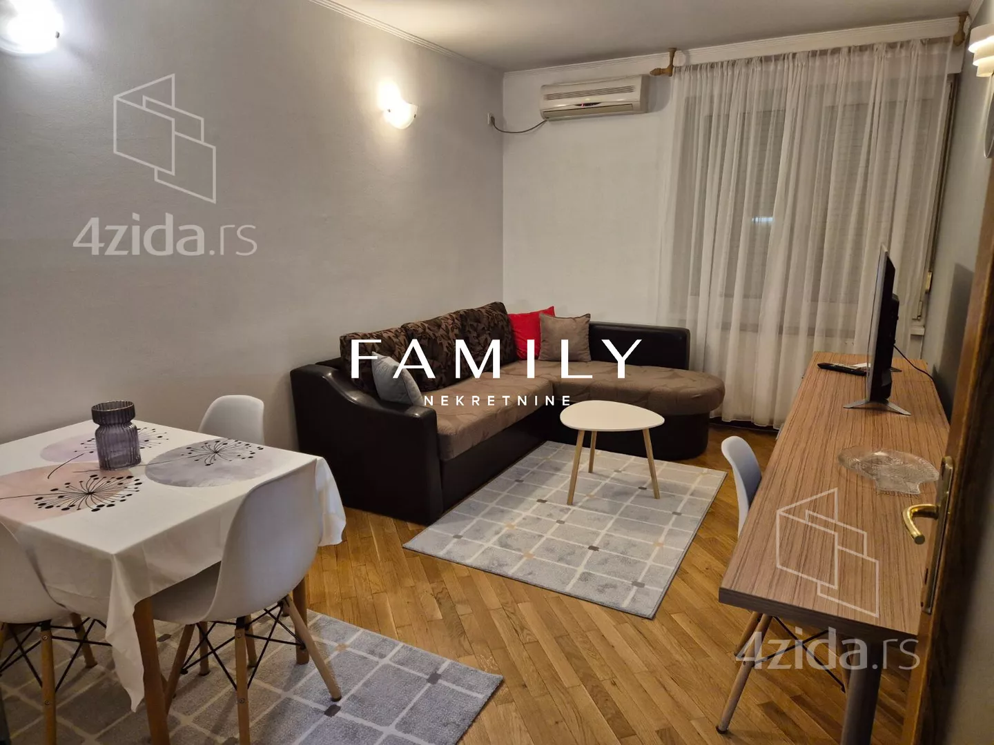 Jednoiposoban stan | 4zida