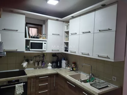 Toplička | 4zida.rs