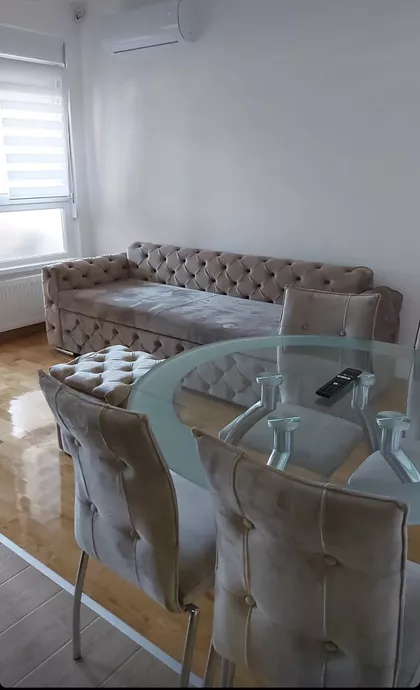 Čolak Antina 1 | 4zida.rs