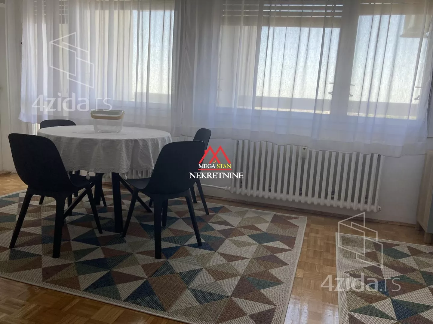 Troiposoban stan | 4zida