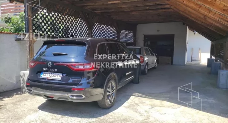 Kuća | 4zida