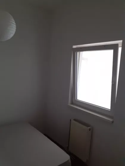 Prvoboraca 30v | 4zida.rs