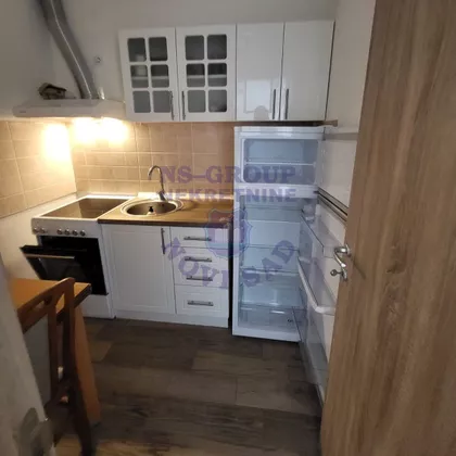 Veternička Rampa | 4zida.rs