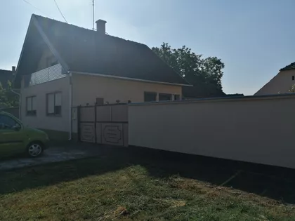 Petefi Šandora 22 | 4zida.rs