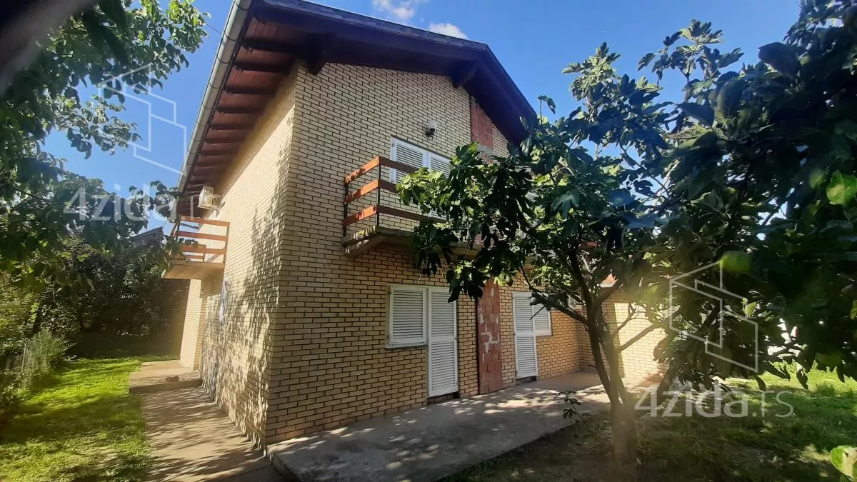 Kuća | 4zida