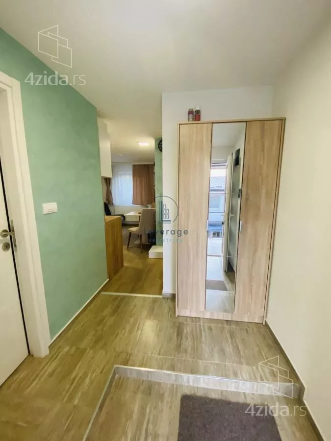 One and a half bedroom apartment for rent, Svetog Save, 345€, 38m² — photo