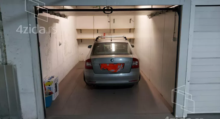 Garaža | 4zida