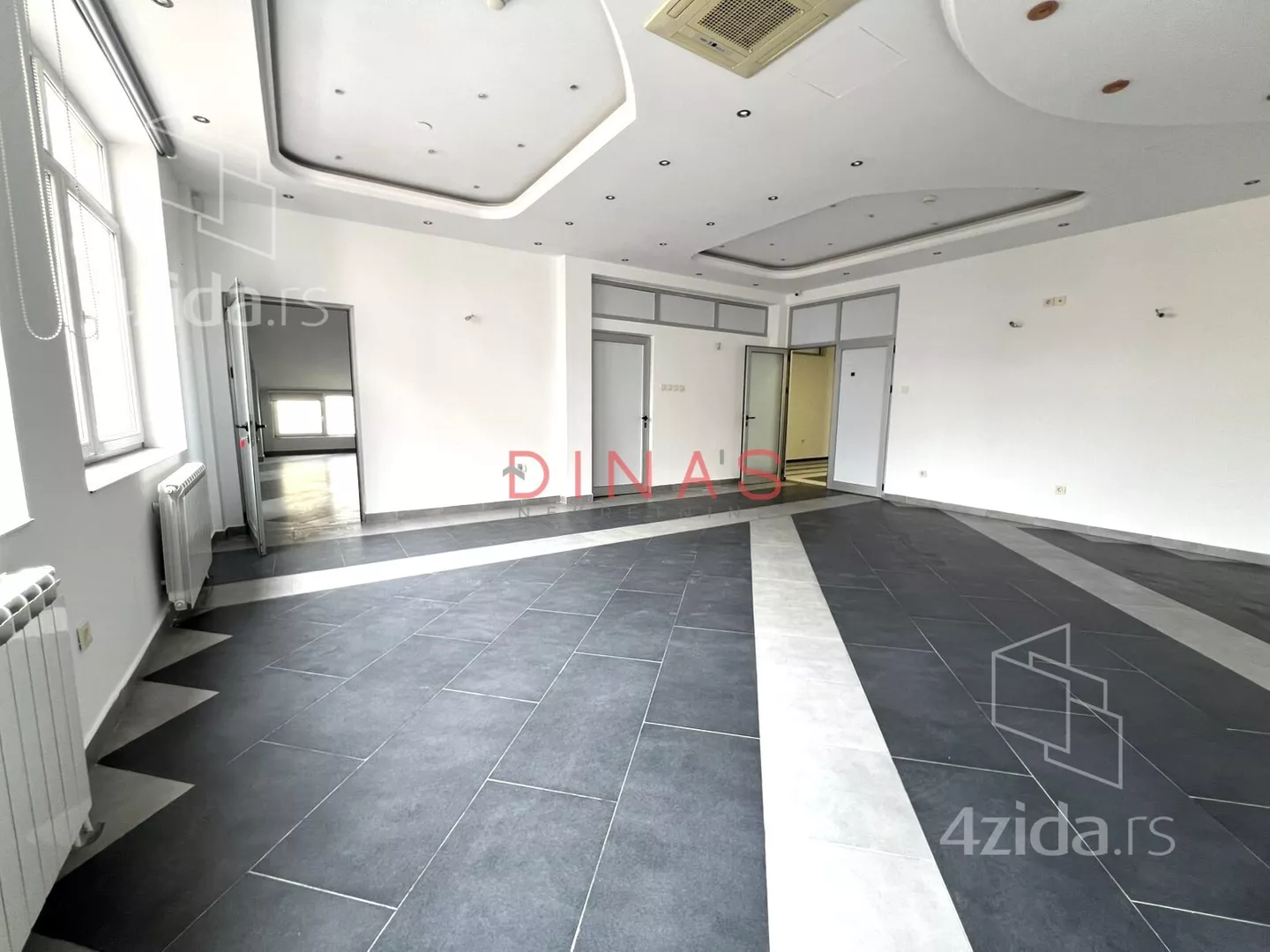 Poslovni prostor | 4zida