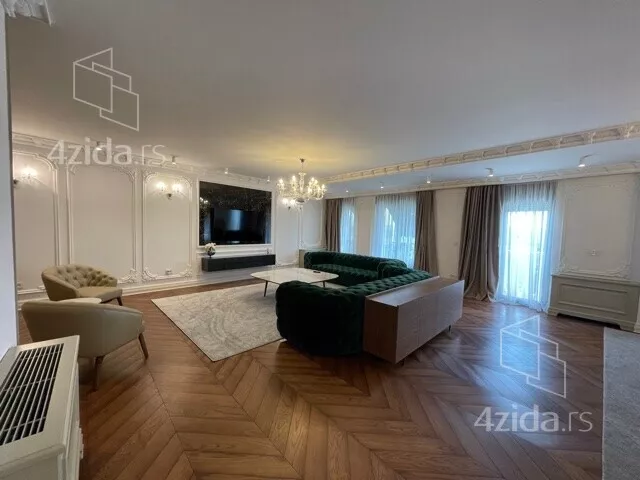 Petosoban stan | 4zida