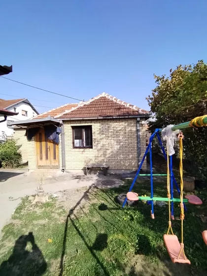 Đakona Avakuma | 4zida.rs