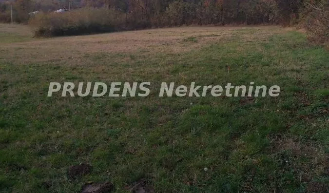 Plac | 4zida
