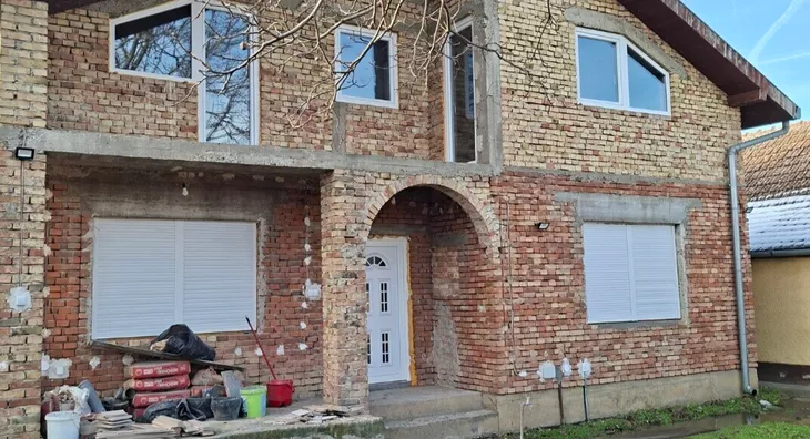 2-etažna kuća | 4zida