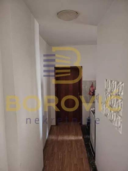 Hadžipopovac | 4zida.rs